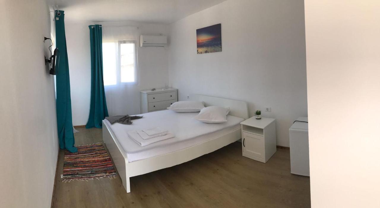 Casa Dada Aparthotel Două Mai Exterior foto